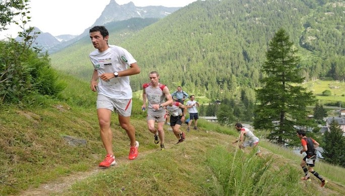 1-Au-premier-plan-Kilian-Jornet-Marathon-du-Mont-Blanc-photo-JMK-Consult