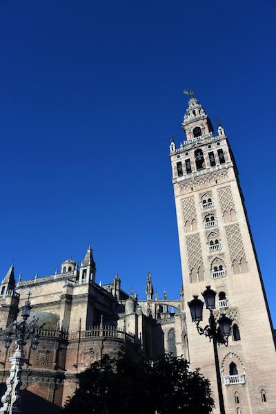 La Giralda clocher de la cathedrale de Seville ∏Stephane Isard