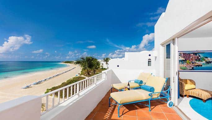 cuisinart_beachfront-one-bedroom-suite_terrace-1-fp