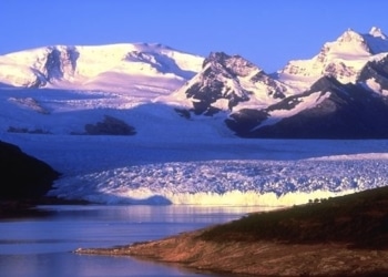 GLACIER PERITO MORENO