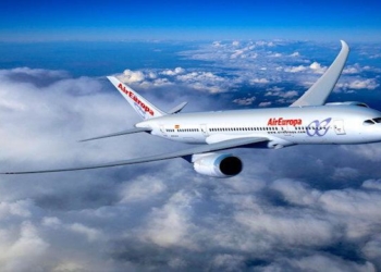 Air Europa 787-8 artwork
K64259