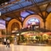 La fresque de la gare de Lyon :  Train express dans l’air du temps