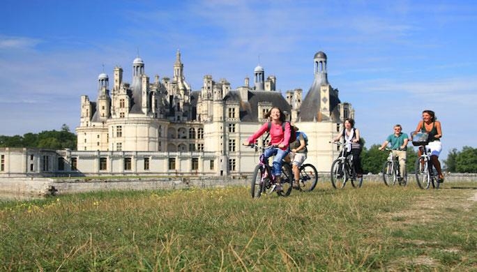Châteaux de la Loire, oui.... Mais à vélo !