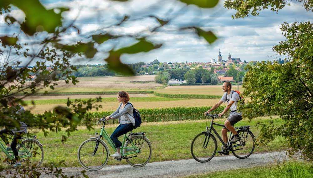 DECOUVRIR LA FRANCE ET SES FROMAGES A VELO