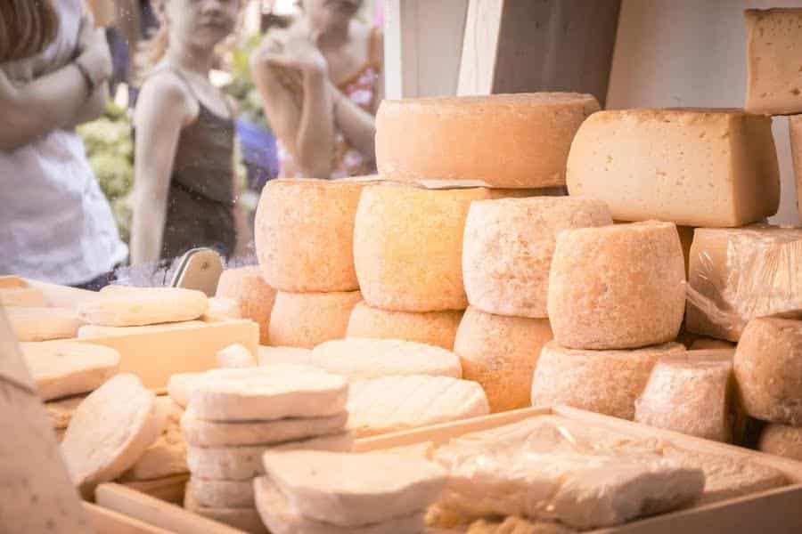 DECOUVRIR LA FRANCE ET SES FROMAGES A VELO