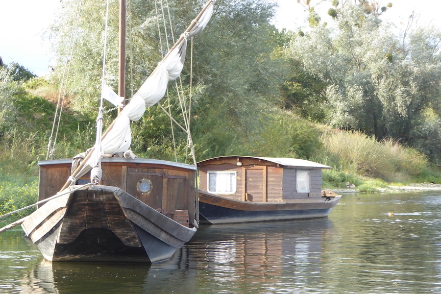 NEVERS, NIEVRE, FRANCE, LA  CHARITE SUR  LOIRE