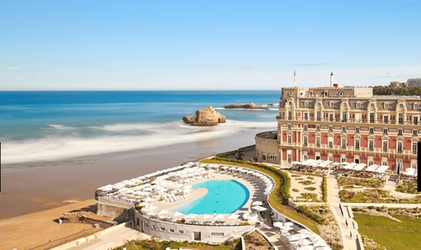 L’iconique Hôtel du Palais à Biarritz