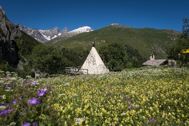 Hébergements insolites_Valloire_Tipi_news_2021