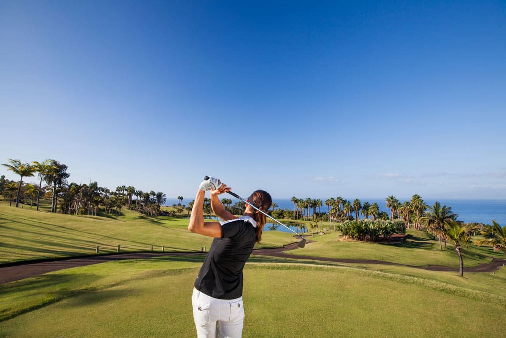 4 des parcours de golf vue mer à Tenerife