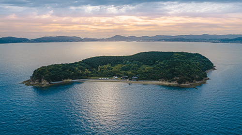 ©Setouchi chartered uninhabited island KUJIRA-JIMA