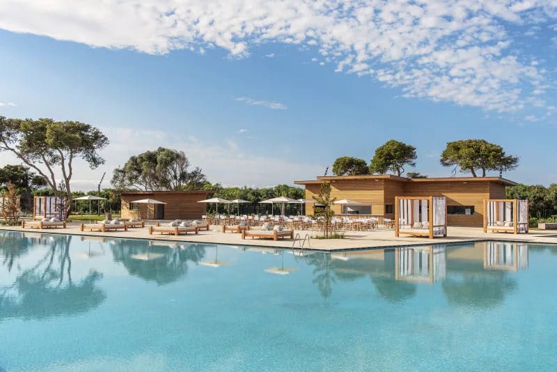 Piscine du Radisson Blu Resort Al Hoceima