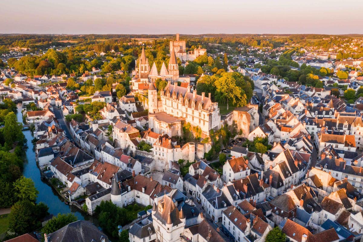 TOURAINE