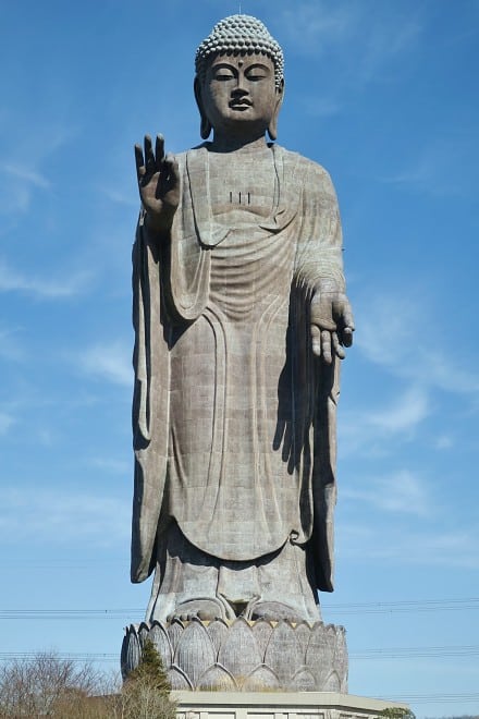 Ushiku Daibutsu