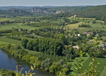 dordogne france vacances