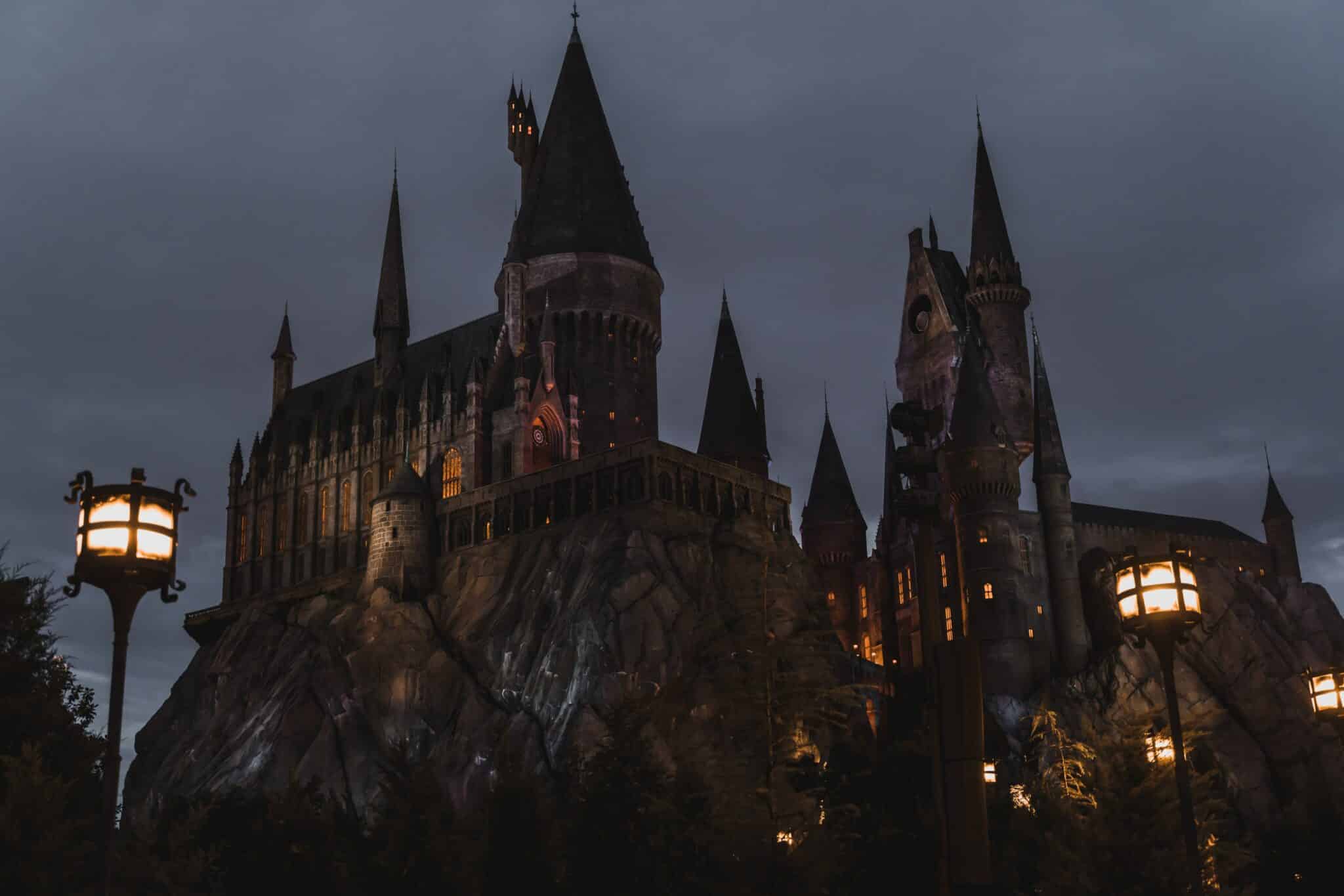Le château d'Harry Potter se construit grandeur nature