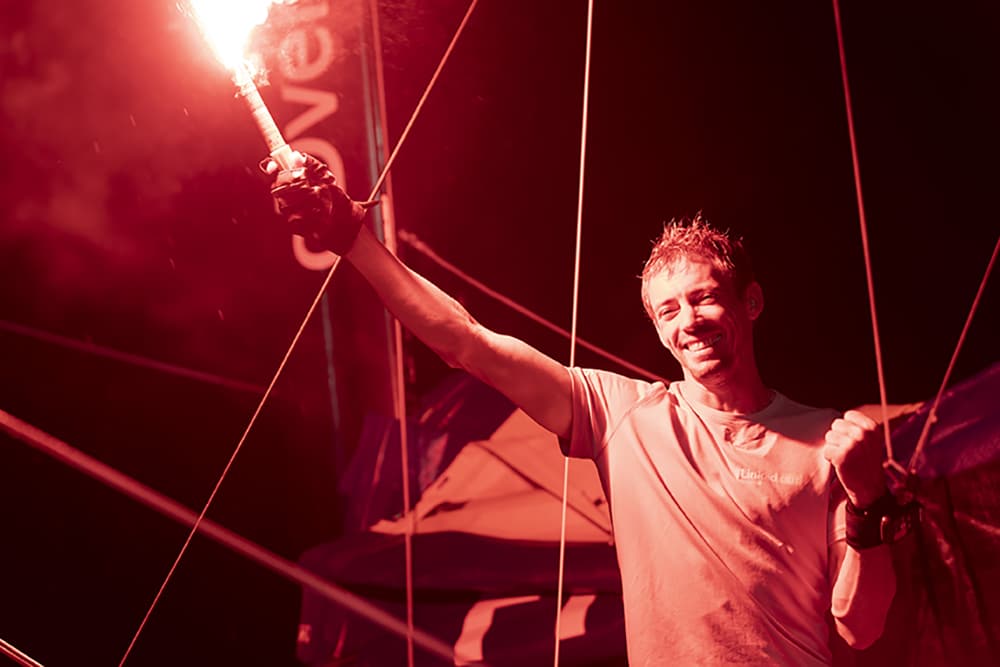 Thomas Ruyant, vainqueur dans la catégorie des monocoques IMOCA.