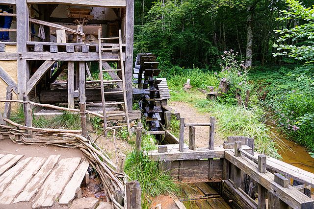 Moulin de Guédelon. © Wikimedia commons.