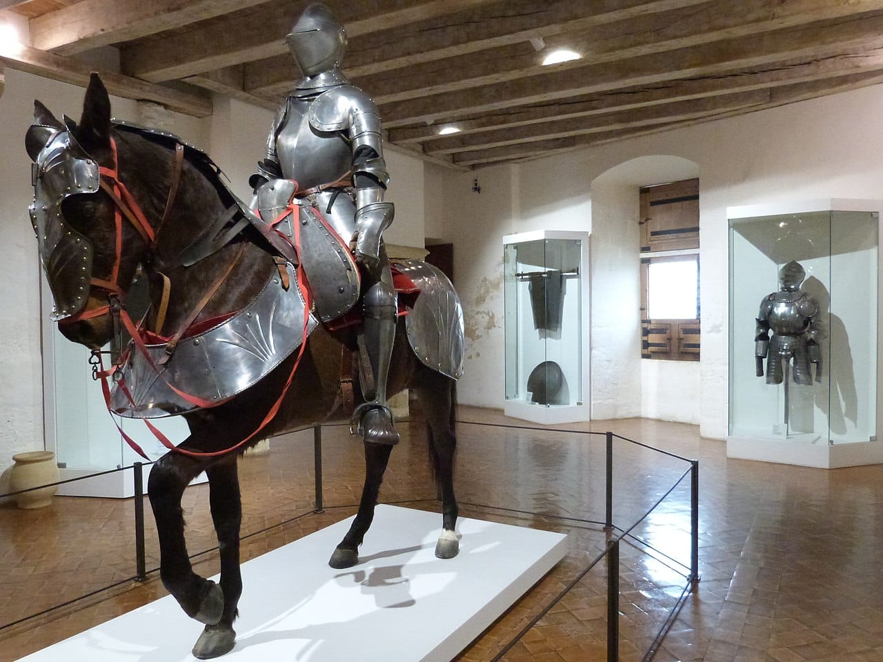 Musée de la guerre et du Moyen-Age. Photo Wikimedia Commons.