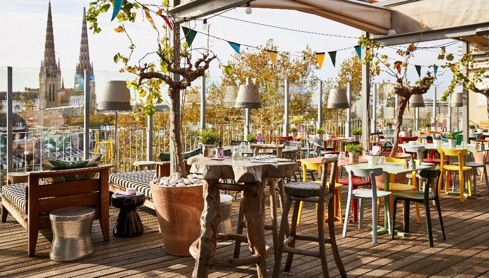 Mama Shelter Bordeaux : Un lieu incontournable pour un city break fun et épicurien 