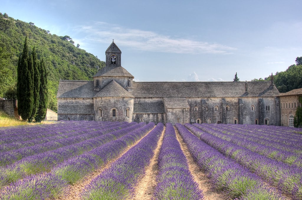 Abbaye de Sénanque. La nouvelle tendance des retraites spirituelles, épisode 3
