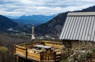 séjour seul.e à la montagne