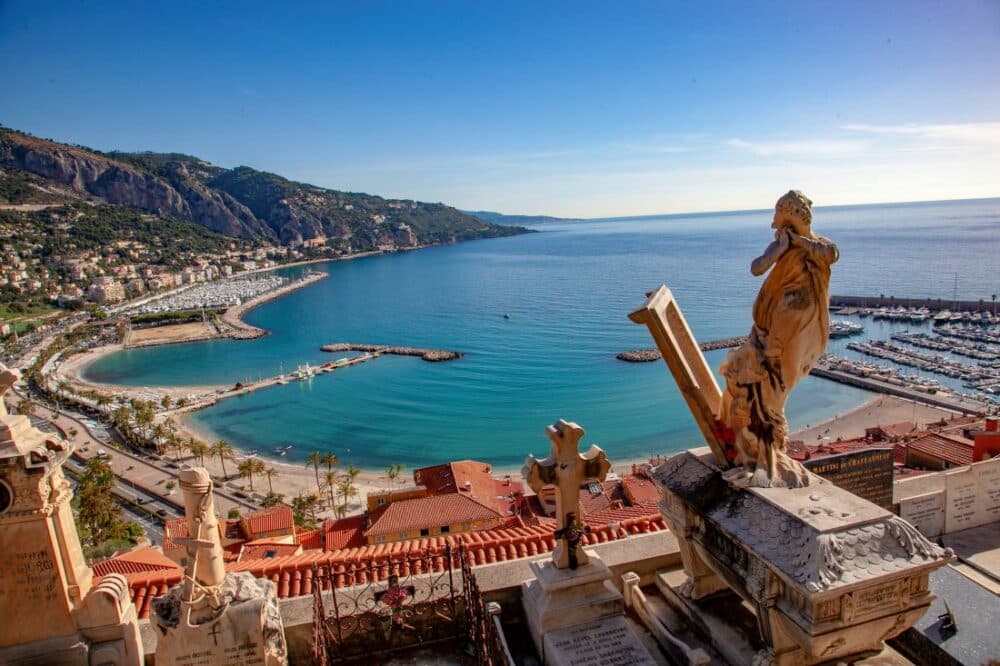 MENTON - Le cimetière du vieux château