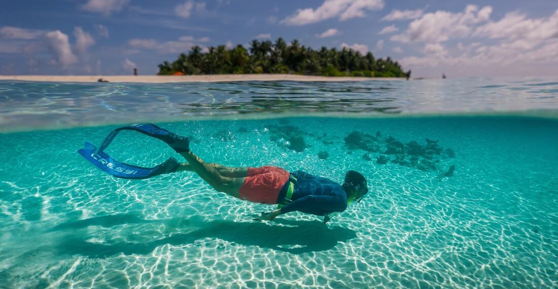 PLONGEUR SNORKLING MER ILE