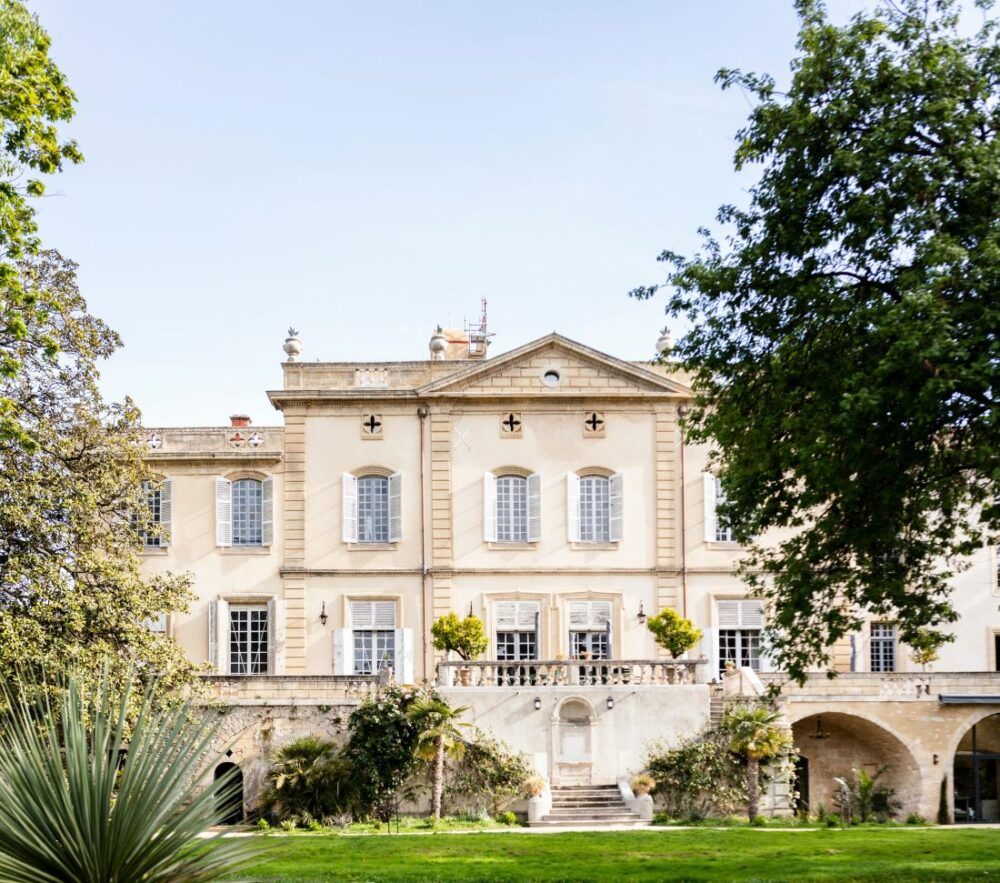 LE CHÂTEAU DE COLLIAS HÔTEL ET RESTAURANT