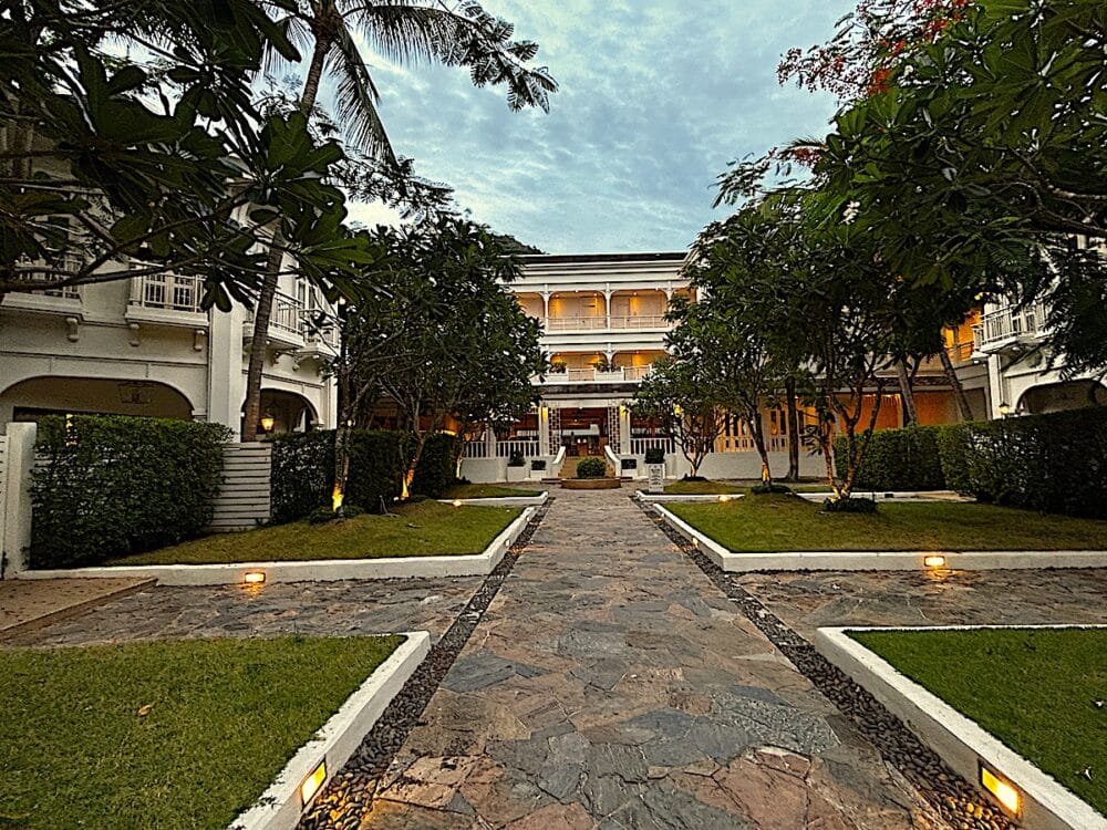 Outrigger Koh Samui Beach Resort