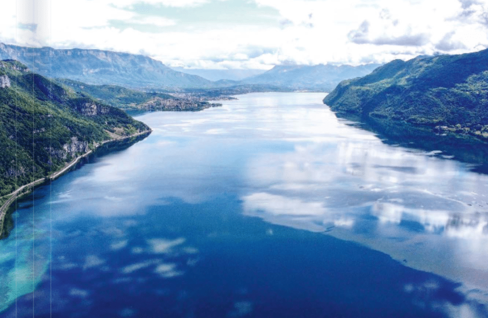 hôtel Miura, adresse bucolique en Savoie, entre campagne, lac et montagne