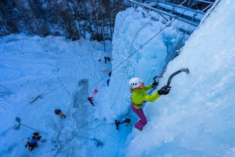 L’immanquable saison hivernale au Pays des Écrins (05) pour une expérience unique à la montagne hors des pistes