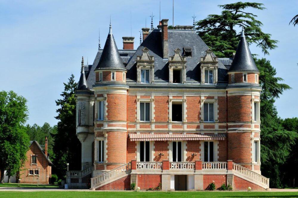 SAVOURER LA VIE DE CHÂTEAU A 2H DE PARIS Miléade La Ferté d'Imbault - Val de Loire