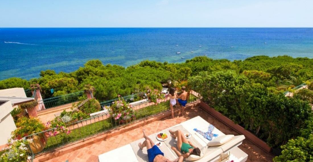 FORTE VILLAGE : SOUS LE SOLEIL DE SARDAIGNE