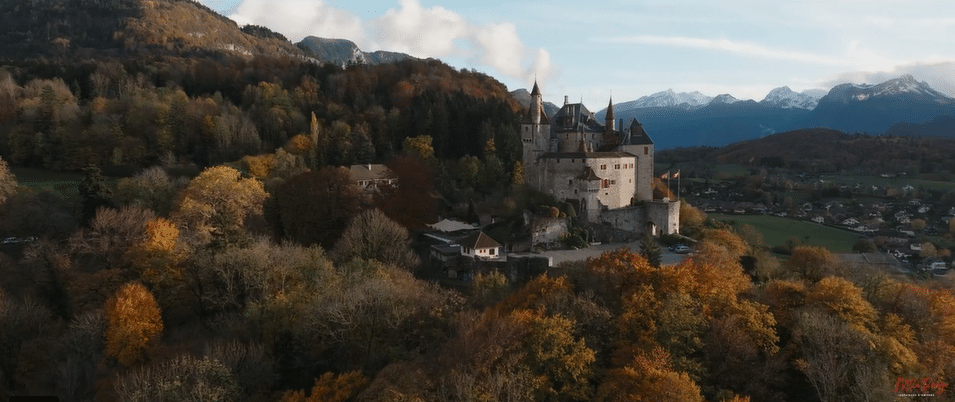 LE CHÂTEAU DU PÈRE NOËL