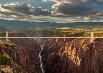 Royal Gorge Bridge & Park © Visit Colorado Springs