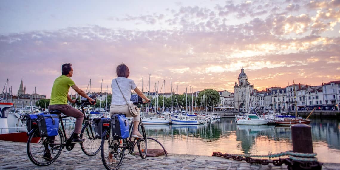 La Vélodyssée entre simplicité vivifiante et richesse des liens les 1300 kilomètres qui séparent de Roscoff à Hendaye...