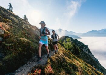 randonneurs montagne été