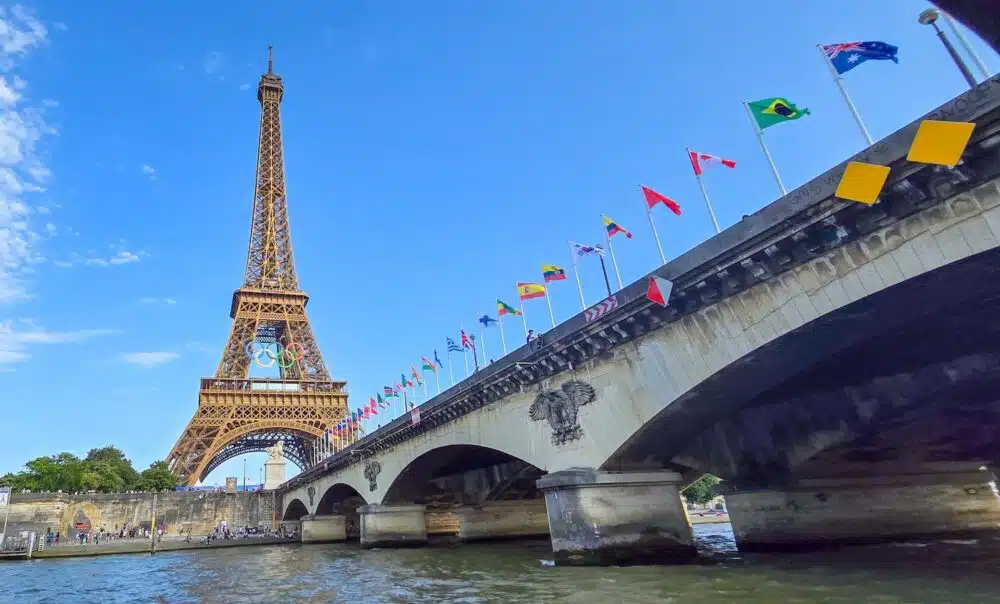 PARIS 