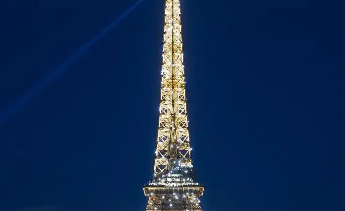 TOUR EIFFEL