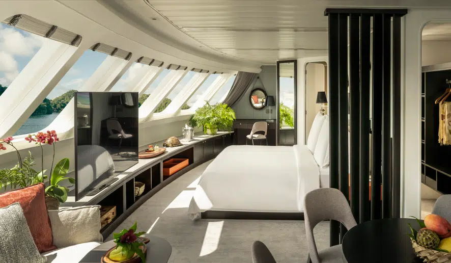catamaran hôtel Four Seasons