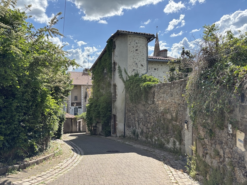 ANGOULEME 