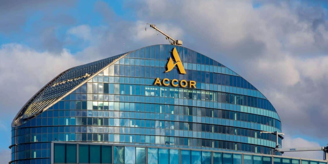 ACCOR