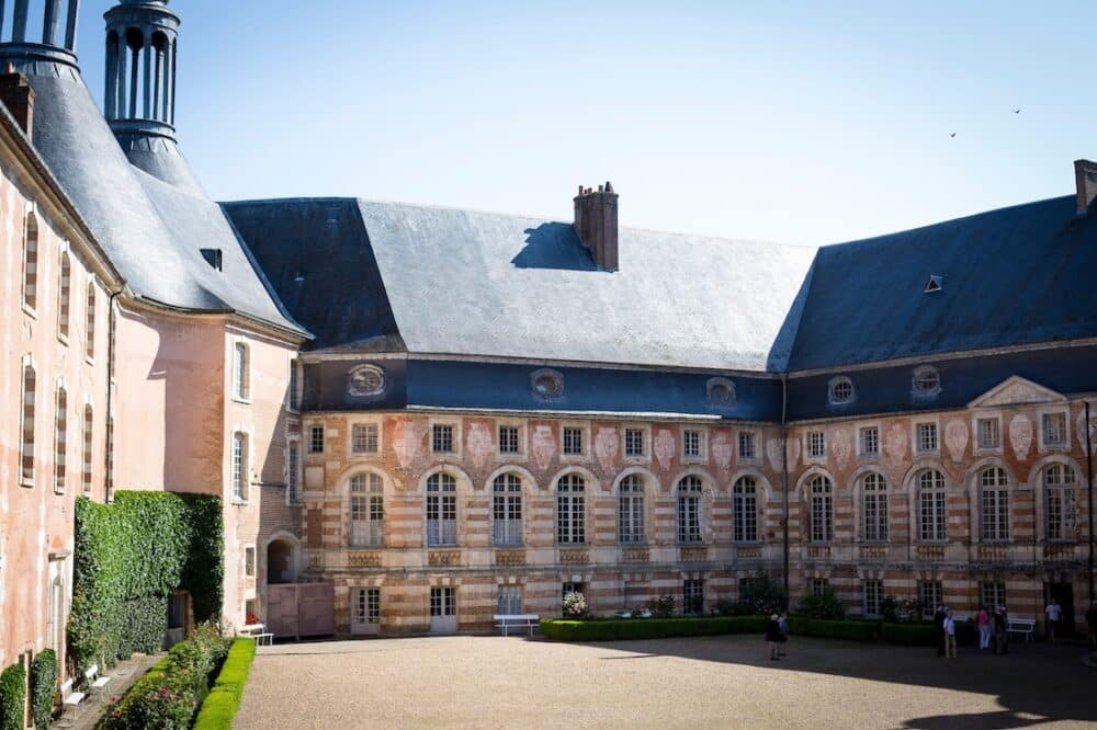 chateau de Saint Fargeau 