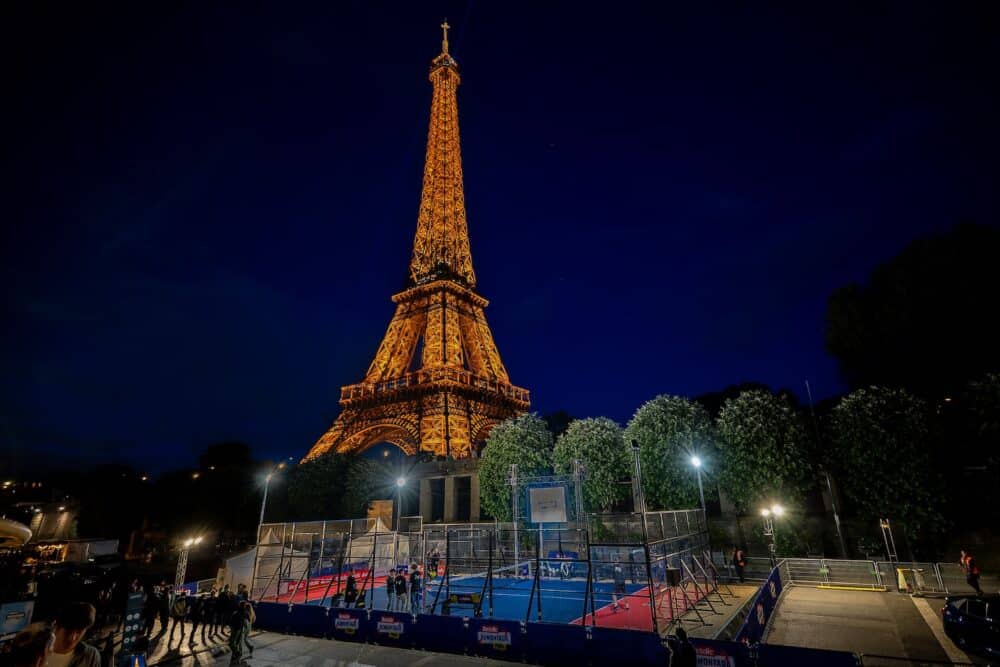 PARIS