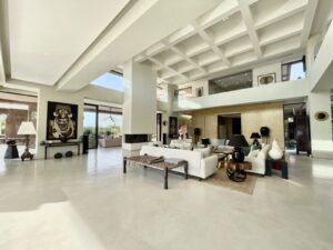 Le Collectionist