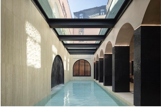 Small Luxury Hotels of the World (SLH)