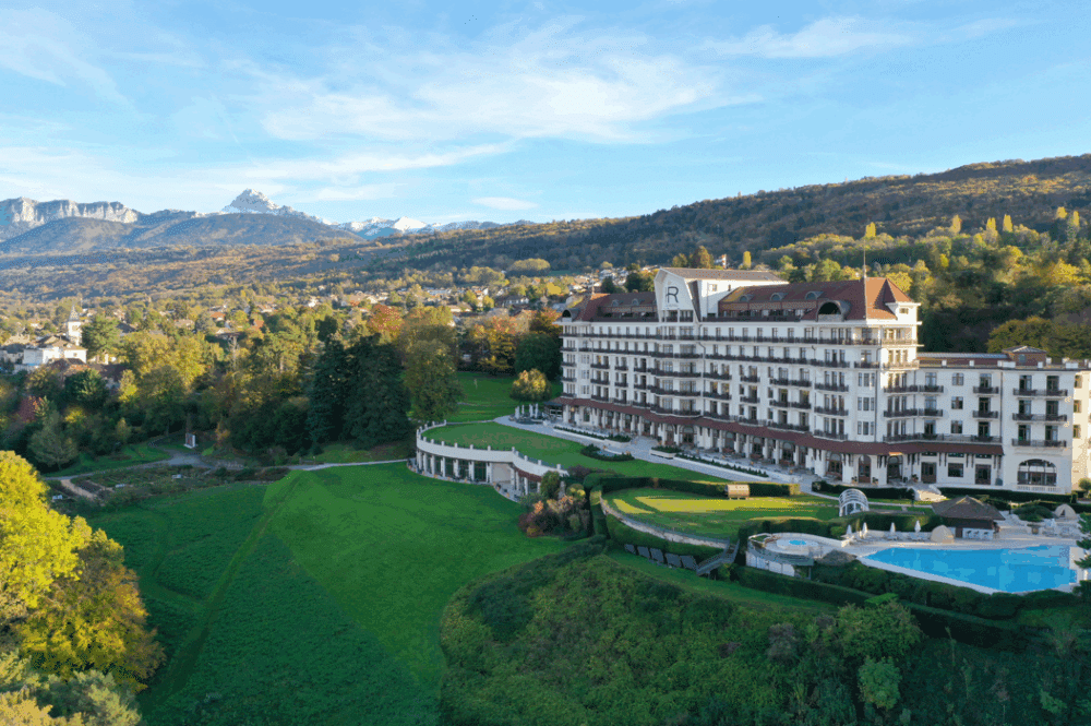 Evian Resort