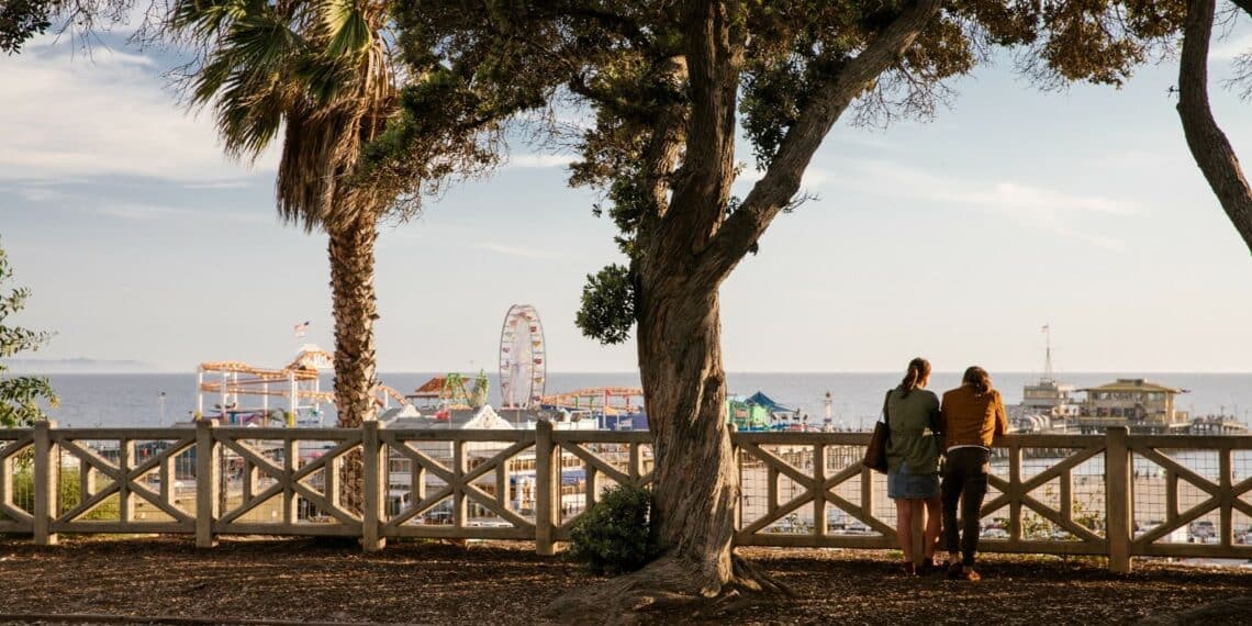 SANTA MONICA