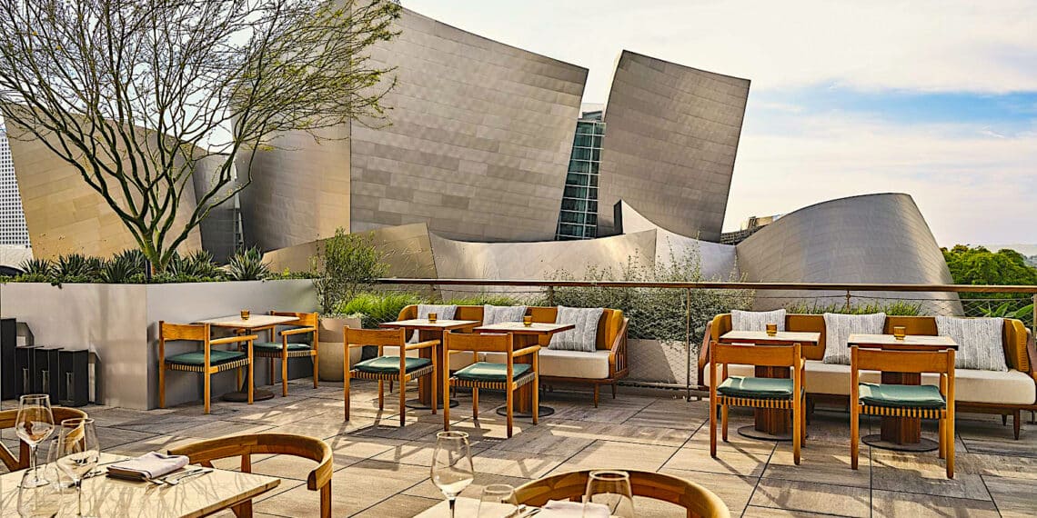 CONRAD LOS ANGELES