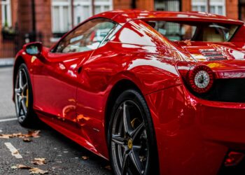 FERRARI